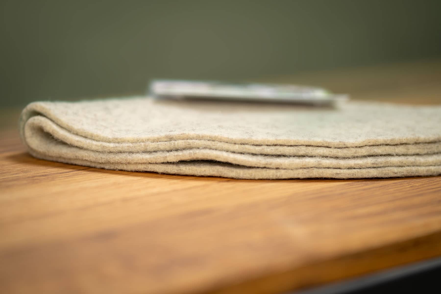 Mulchscheibe aus Schafwolle – Bild 2